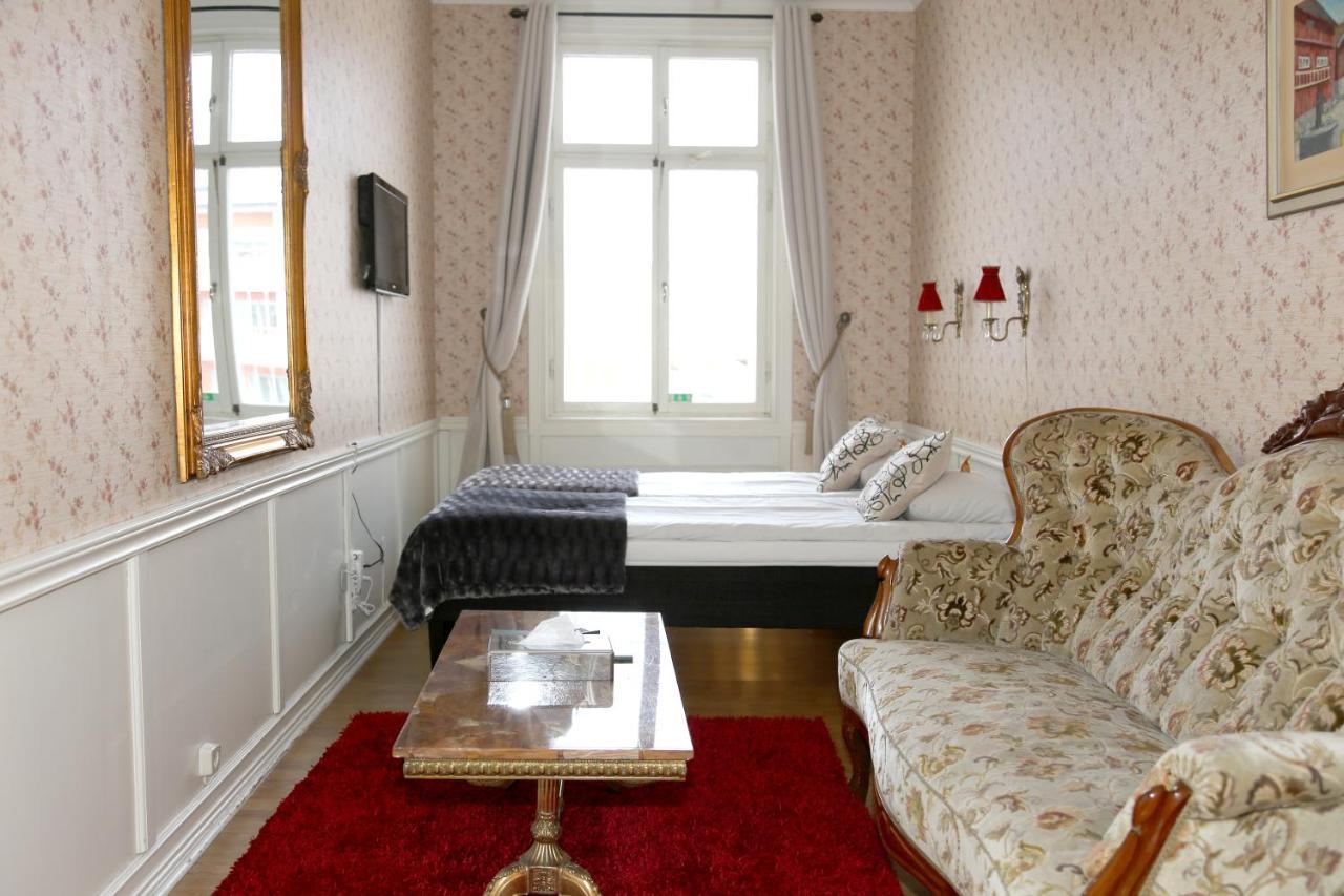 Grand Hotel Люсешил Екстериор снимка